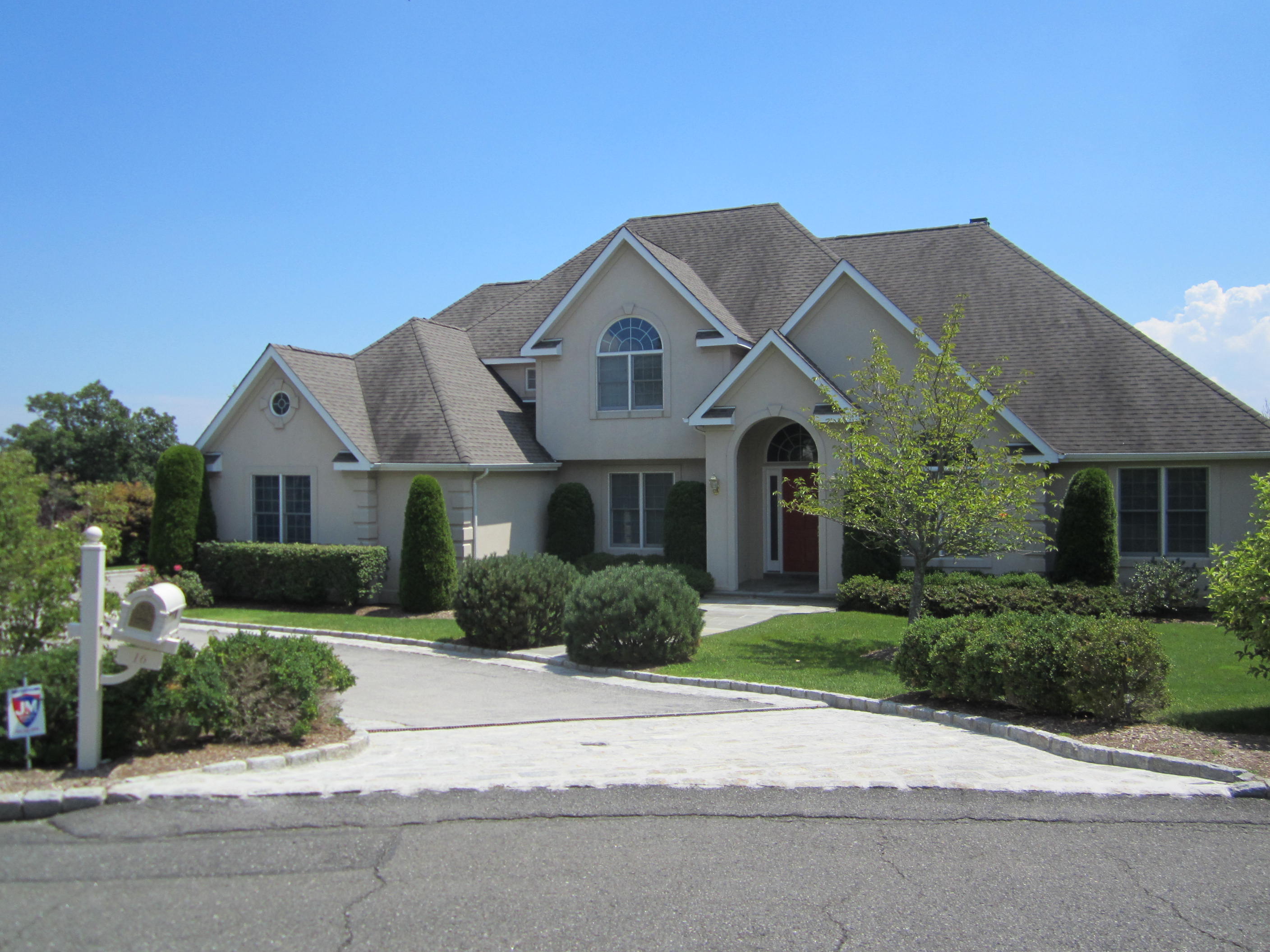 Residential/Commercial(s) for Sale